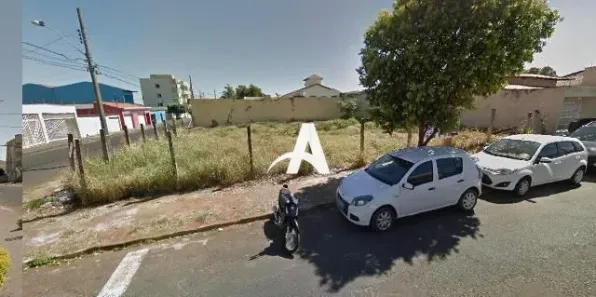 Lote/Terreno para alugar, 625m² no Brasil, Uberlândia