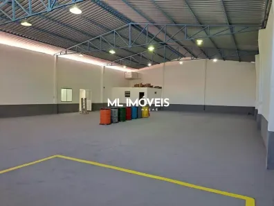 Galpão/Depósito/Armazém para alugar, 450m² no Granja dos Cavaleiros, Macaé