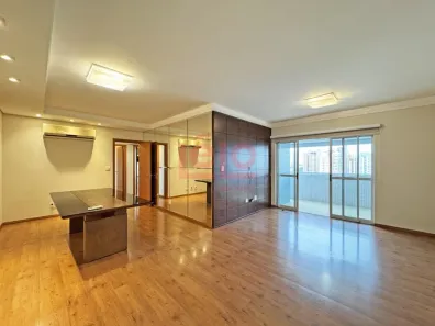 Apartamento com 3 Quartos para alugar, 153m² no Zona 01, Maringá