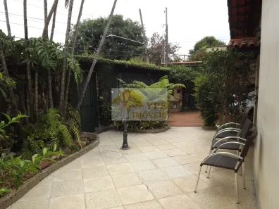 Casa com 3 Quartos à venda, 259m² no Jardim Jussara, São Paulo