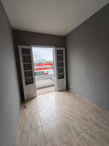 Casa com 2 Quartos para alugar, 75m² no Piqueri, São Paulo