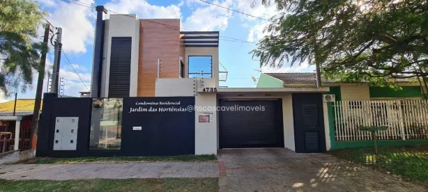Sobrado com 3 Quartos à venda, 137m² no Canadá, Cascavel