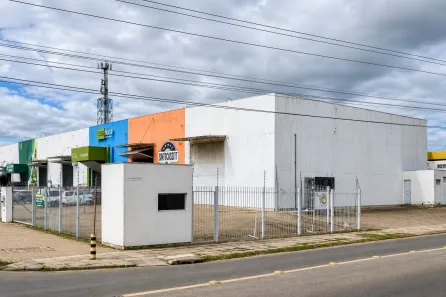 Galpão/Depósito/Armazém para alugar, 230m² no Humaitá, Porto Alegre