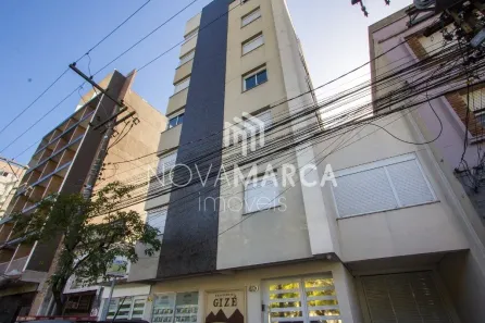 Apartamento com 2 Quartos à venda, 67m² no Bom Fim, Porto Alegre