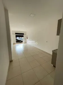 Ponto Comercial para alugar, 34m² no São Jorge, Uberlândia