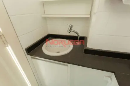 Sala Comercial para alugar, 70m² no Centro, Curitiba