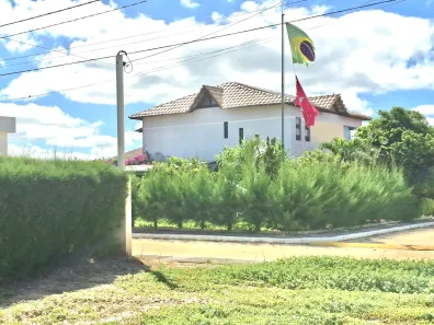 Sobrado com 4 Quartos à venda, 300m² no Centro, Lagoa Nova