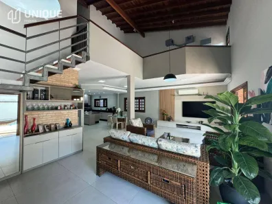 Casa com 3 Quartos à venda, 297m² no Canto do Forte, Praia Grande