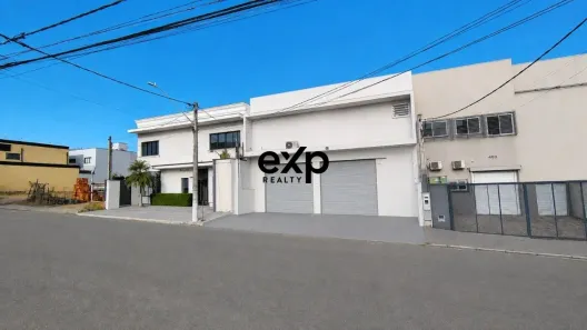 Prédio Comercial para alugar, 135m² no Residencial Santa Maria, Valinhos
