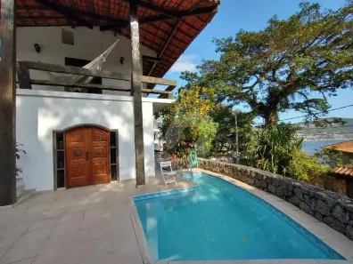 Casa com 3 Quartos à venda, 250m² no São Francisco, Niterói