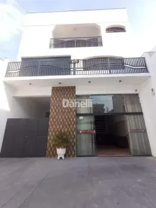 Casa com 3 Quartos para alugar, 150m² no Centro, Taubaté