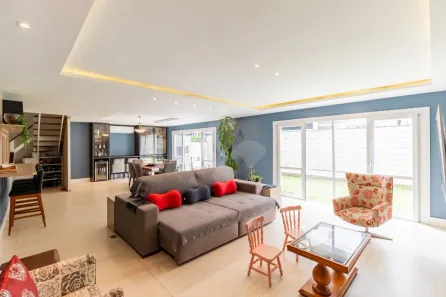 Casa de Condomínio com 4 Quartos à venda, 437m² no Jardim Carvalho, Porto Alegre