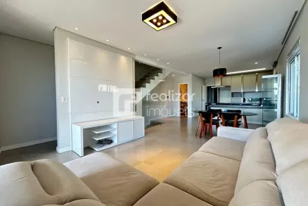 Casa com 4 Quartos para alugar, 184m² no Centro, Florianópolis