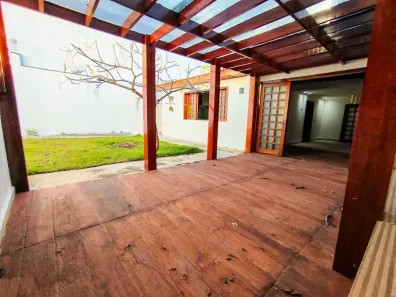 Casa com 3 Quartos à venda, 430m² no Coroa do Meio, Aracaju