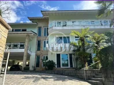 Casa de Condomínio com 5 Quartos para alugar, 633m² no Carlos Guinle, Teresópolis
