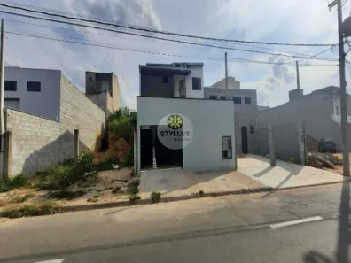 Sobrado com 3 Quartos à venda, 194m² no Jardim Ipaussurama, Campinas