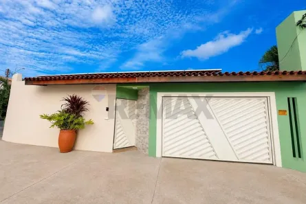 Casa com 3 Quartos à venda, 250m² no Parque Universitário, Tupã