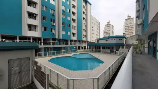 Apartamento com 3 Quartos à venda, 74m² no Barreiros, São José