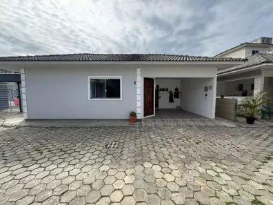 Casa com 2 Quartos à venda, 75m² no Ingleses do Rio Vermelho, Florianópolis