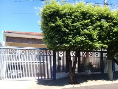 Casa com 3 Quartos à venda, 340m² no Parque Residencial Dom Lafayete Libanio, São José do Rio Preto