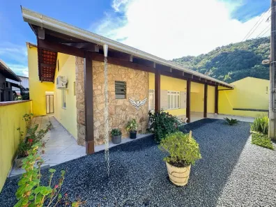 Casa com 3 Quartos à venda, 113m² no Progresso, Blumenau