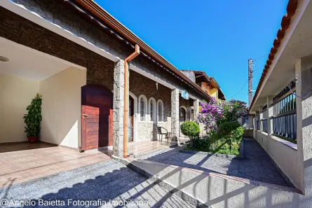 Casa com 3 Quartos à venda, 188m² no Bal Stella Maris, Peruíbe