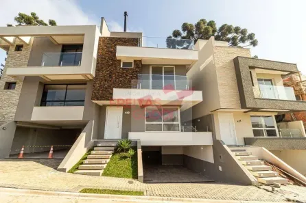Casa de Condomínio com 3 Quartos à venda, 211m² no Santa Cândida, Curitiba