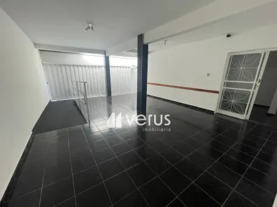Prédio Comercial com 8 Quartos para alugar, 300m² no Centro, Uberlândia