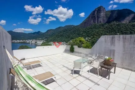 Casa com 4 Quartos à venda, 302m² no Humaitá, Rio de Janeiro