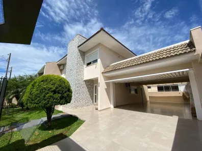 Sobrado com 4 Quartos à venda, 324m² no Maria Luiza, Cascavel