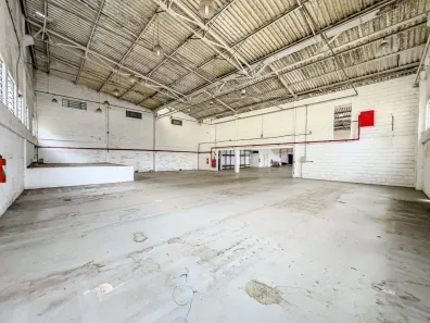 Galpão/Depósito/Armazém para alugar, 1750m² no Centro, Diadema
