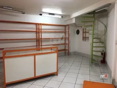 Ponto Comercial à venda, 26m² no Alto da Serra, Petrópolis