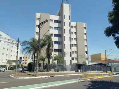 Apartamento com 2 Quartos para alugar, 77m² no Centro, São Carlos