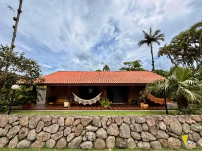 Casa de Condomínio com 3 Quartos à venda, 270m² no Itamambuca, Ubatuba