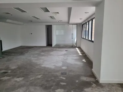 Sala Comercial para alugar, 175m² no Vila Nova Conceição, São Paulo