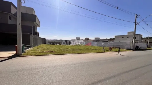 Lote/Terreno à venda, 275m² no Jardins Capri, Senador Canedo