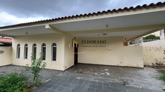 Casa com 4 Quartos à venda, 240m² no Jardim das Américas, Cuiabá