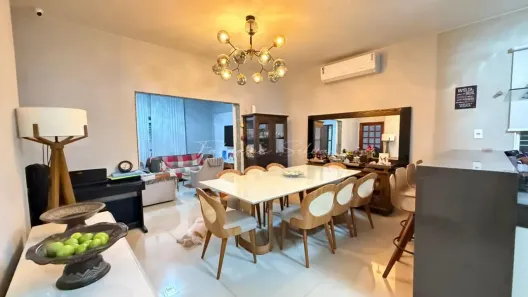 Casa com 3 Quartos à venda, 203m² no Plano Diretor Norte, Palmas
