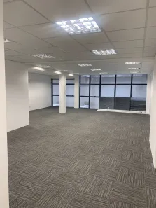 Sala Comercial à venda, 80m² no Portão, Curitiba