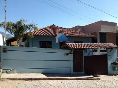 Casa com 3 Quartos à venda, 450m² no Cônego, Nova Friburgo