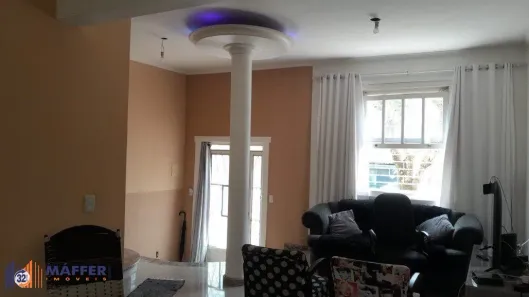 Casa com 3 Quartos à venda, 200m² no Medianeira, Porto Alegre