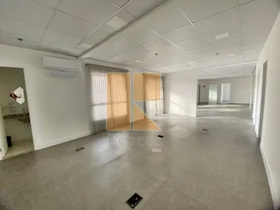 Sala Comercial para alugar, 183m² no Barra Funda, São Paulo