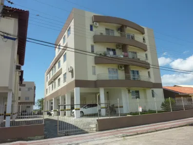 Apartamento com 2 Quartos para alugar, 77m² no Carianos, Florianópolis