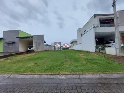 Lote/Terreno à venda, 300m² no Vereda dos Manacás, Pindamonhangaba
