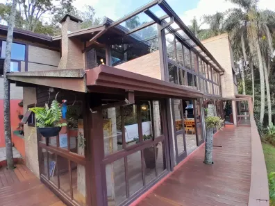 Sobrado com 3 Quartos para venda ou aluguel, 250m² no Roseira, Mairiporã