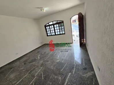 Sobrado com 2 Quartos à venda, 174m² no Jardim Santa Cecília, Guarulhos