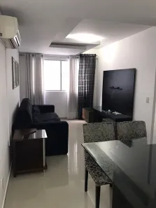 Apartamento com 2 Quartos para alugar, 65m² no Centro, Balneário Camboriú