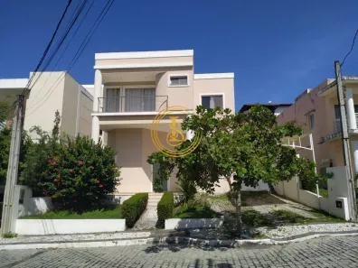 Casa de Condomínio com 4 Quartos à venda, 205m² no Buraquinho, Lauro de Freitas