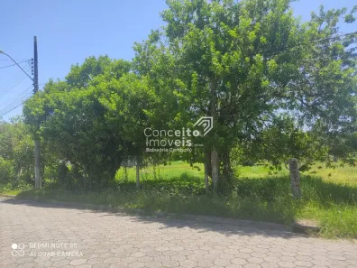 Lote/Terreno à venda, 934m² no Centro, Penha