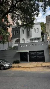 Imóvel Comercial com 3 Quartos para alugar, 200m² no Santo Antônio, Belo Horizonte